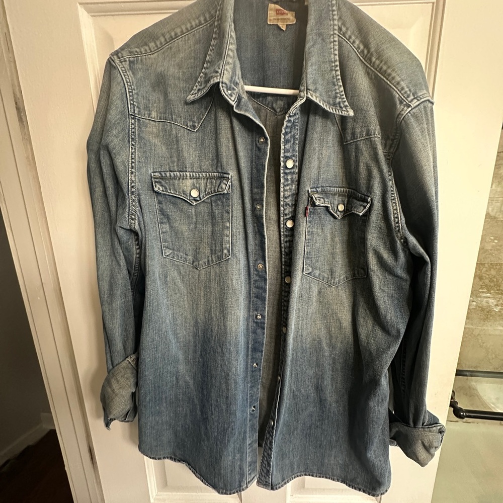 Vintage Levi's Blue Denim Shirt